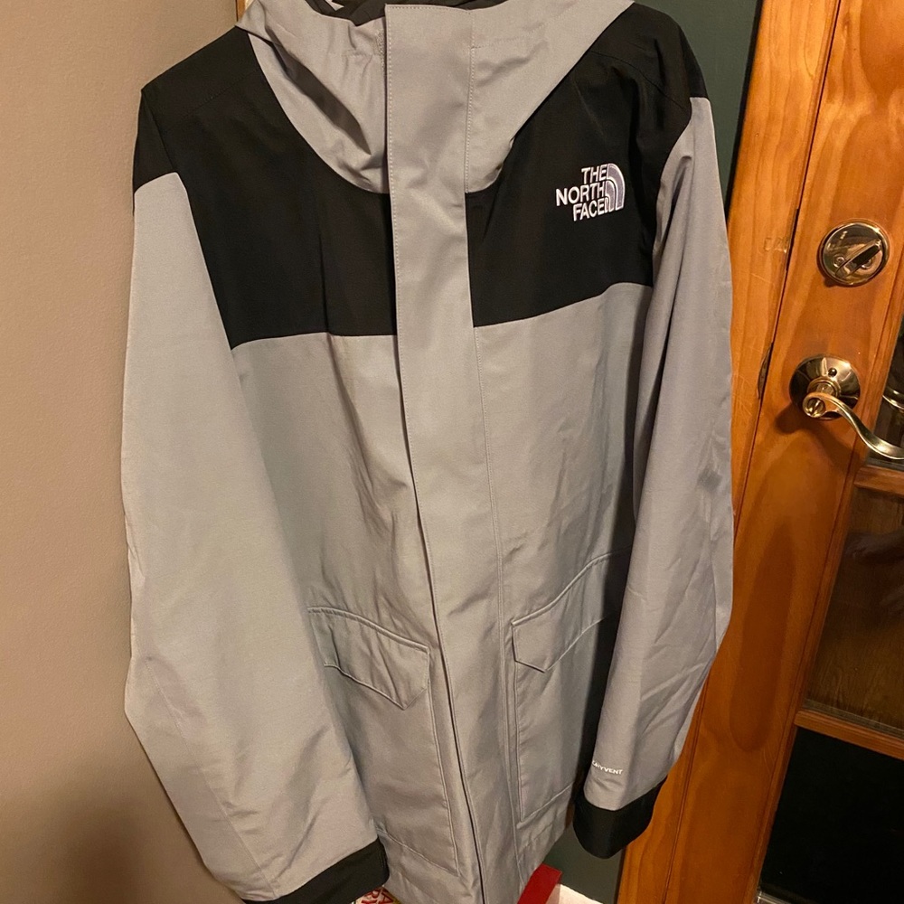 men’s xl northface light weight jacket